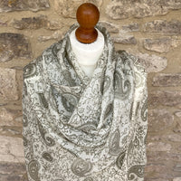 Cashmere Pashmina - Sage Green Paisley