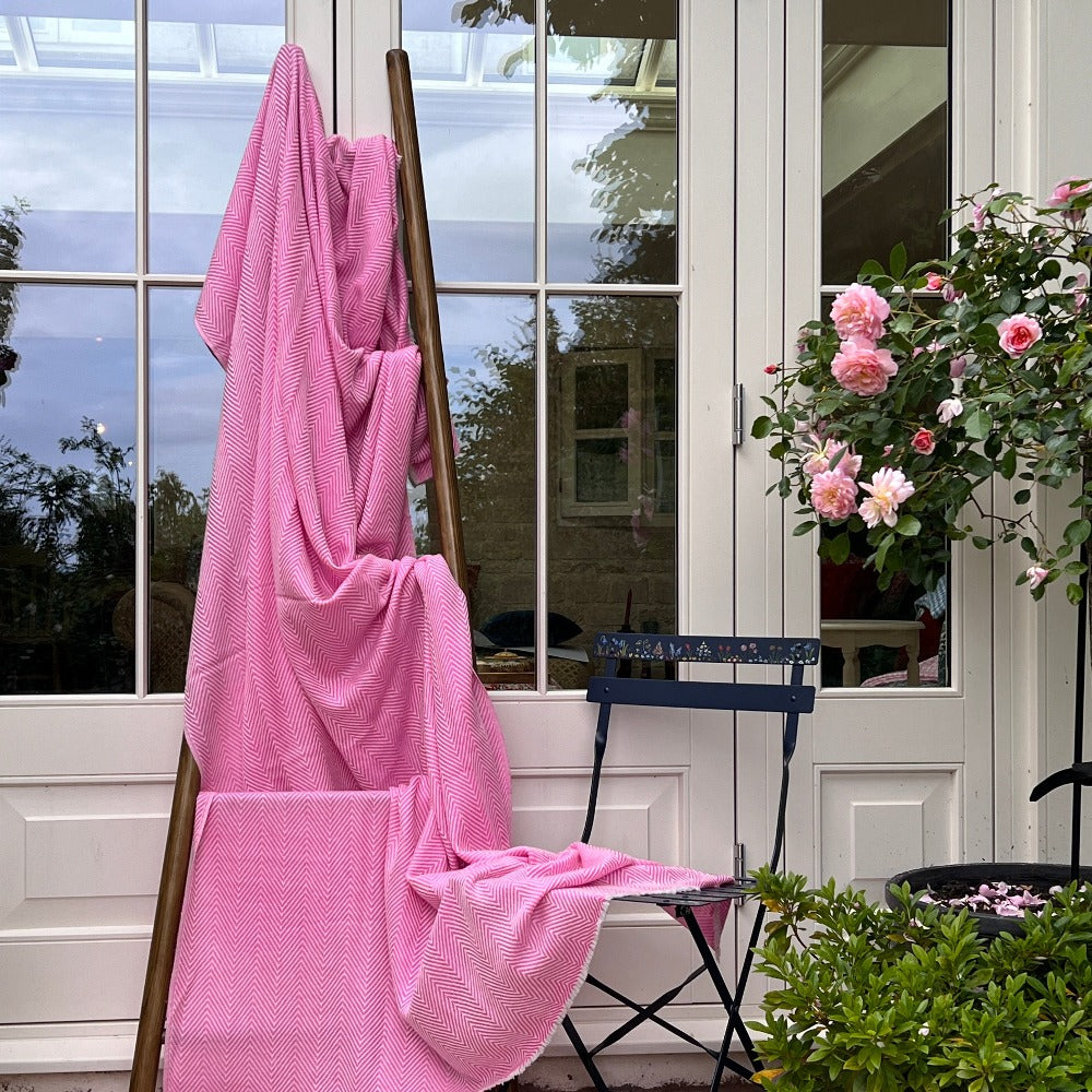 Cashmere Wool Throw Pink Herringbone