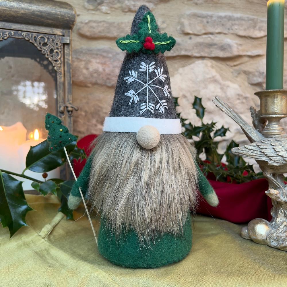 Father Christmas Green 'Medium' Douée - Main Image