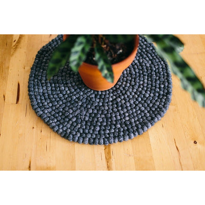 Douée -  Pure Wool Table Mats - Dark Grey & Grey