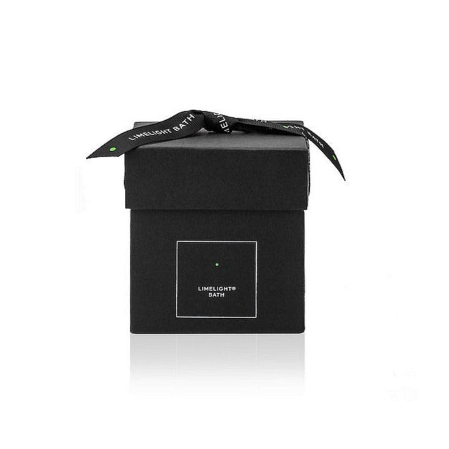 Douée -  No. 17 Sea Salt &amp; Samphire Candle 30cl