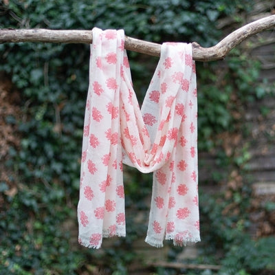 Douée -  Cashmere Printed Pashmina - Pink Bouquet