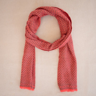 Douée -  Cashmere Scarf - Salmon
