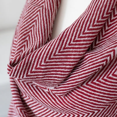Douée -  Cashmere Scarf (Large) - Ruby