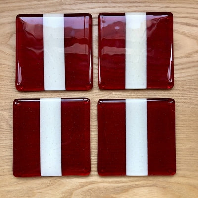 Douée -  Glass Coaster Set - Red &amp; French Vanilla