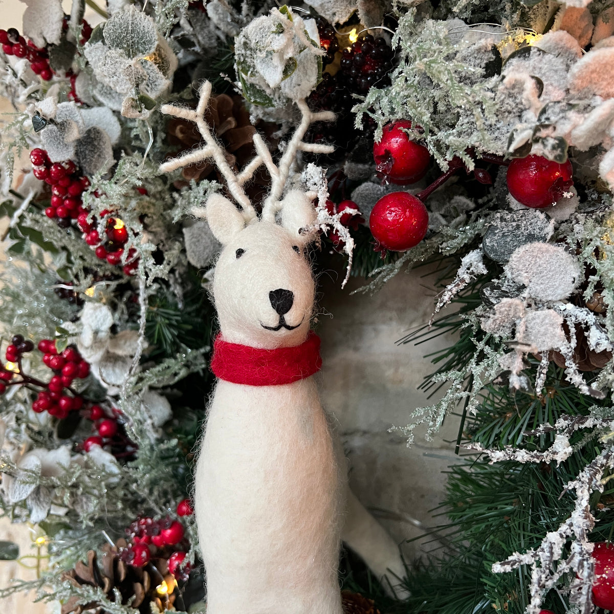 Douée -  Reindeer - Standing