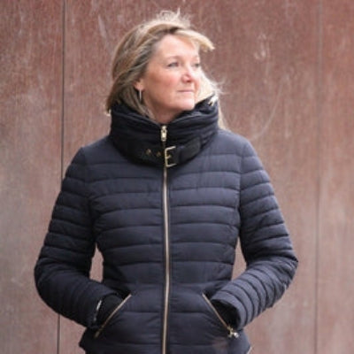 CJ Carver, Author - When a little boy is found with his neck broken, Lhasa detective Shan Lia leaves her broken past behind and throws herself into the investigation. He is the fifth child to die the same way in as many weeks.

But Lia's superiors don't want her looking for a serial killer. They don't want panic and hysteria rolling across the country. They threaten Lia, giving her no choice but to turn her back on bringing the killer to justice. Until another boy is murdered. Then another.

