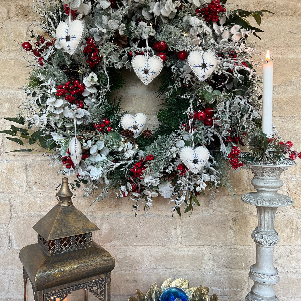 Douée -  Scandi Christmas Heart - Large